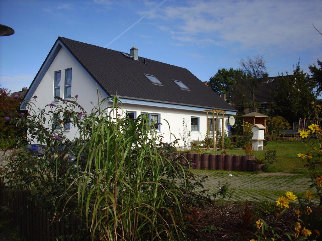 Ferienwohnung Familie Huebner Lübeck Extérieur photo
